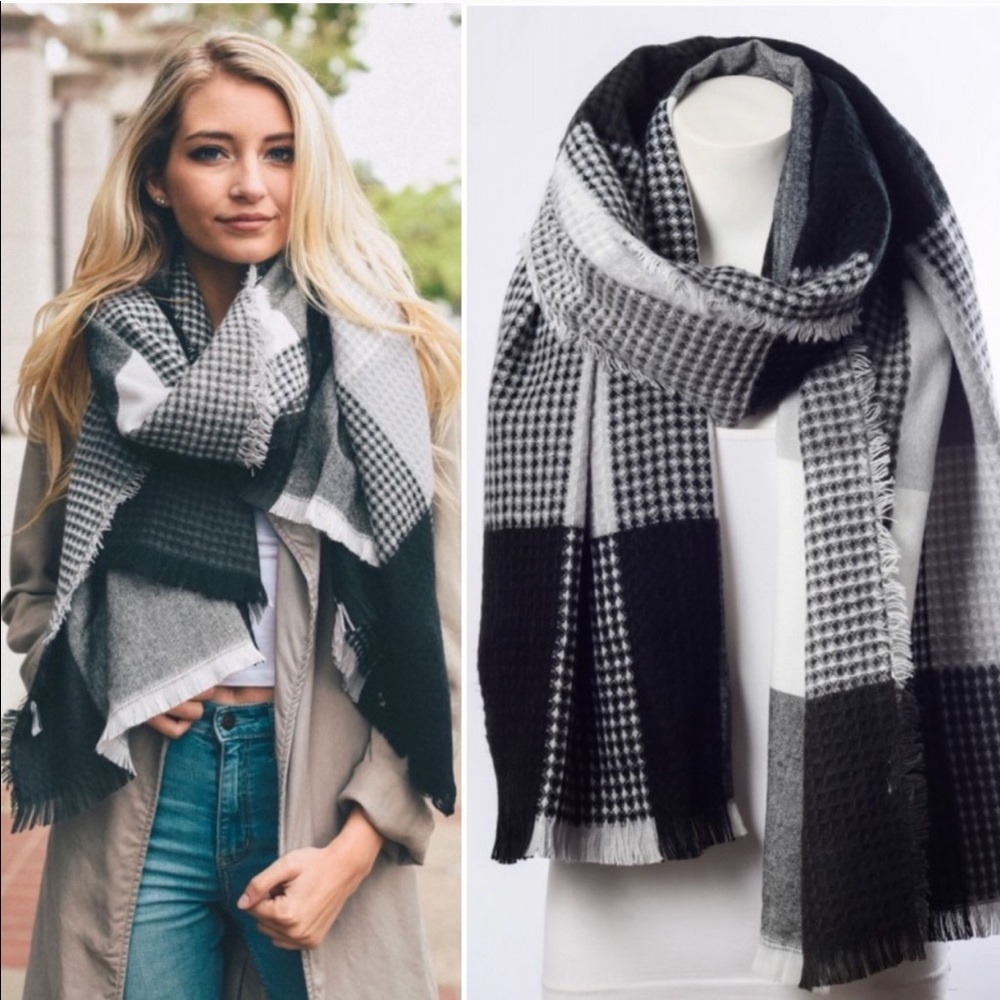 Black and Gray Plaid Waffle Knit Blanket Scarf